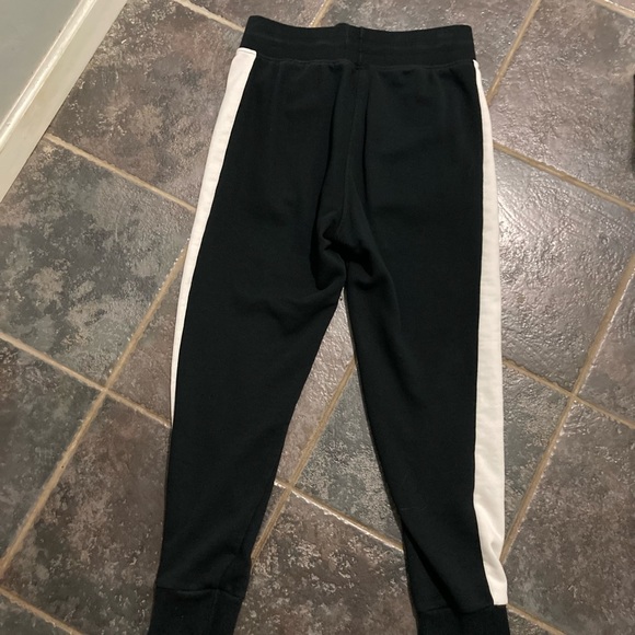 Puma Black and White Jogger Sweatpants. Size M - Picture 8 of 12
